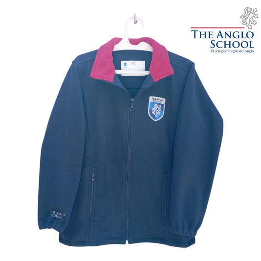 Campera polar cuello rojo bordada